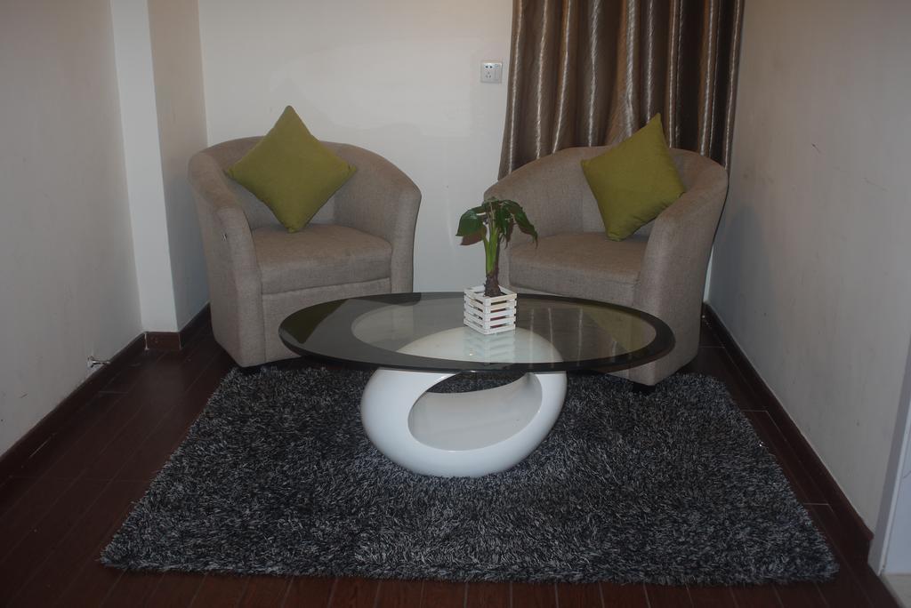 Revive House Hotel Guangzhou Shang Xia Jiu Room photo